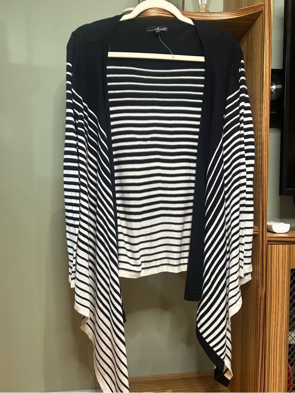 Willie Smith Black White Striped High Low Cardigan Sweater Women’s Size M